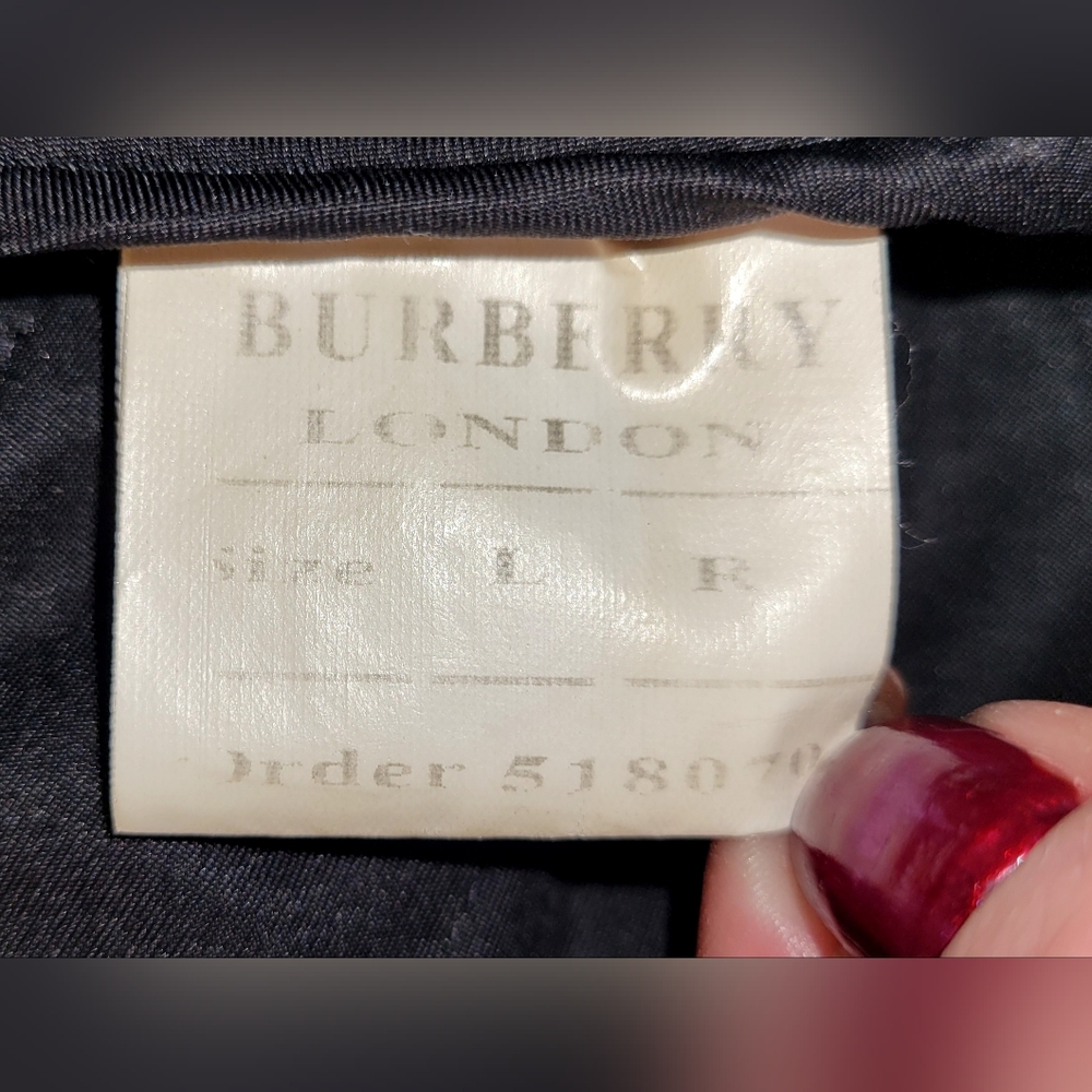 Burberry London Black Quilted Nova Check Snap Close Front Pockets Sz Lg Reg - Picture 9 of 12